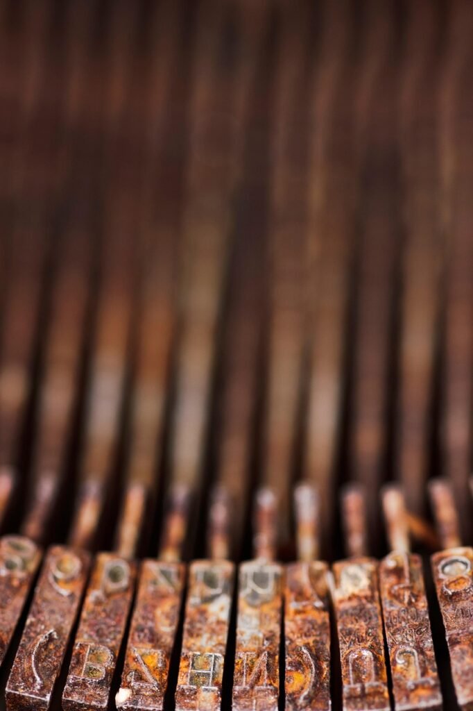 typewriter, old, rusty, rust, mechanical, letters, alphabet, retro, technology, metal, old fashioned, dirty, classic, out of date, vintage